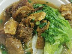 牛腩汤河-珍珍小食店(西华路店)