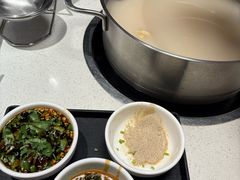 -煲王粤菜餐厅(中侨中心店)