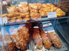 -巴黎优朵烘焙馆(菱角湖壹号店)