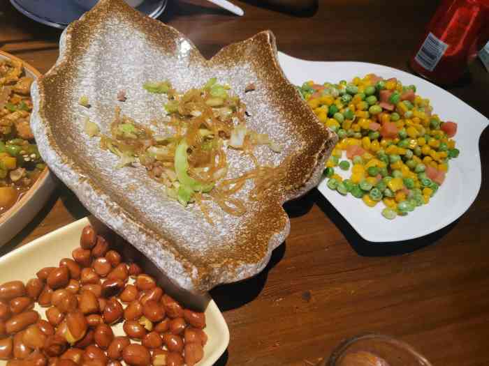 建德土菜(留和路店)-"[薄荷]环境:西和后街 逛街的时候逛到.