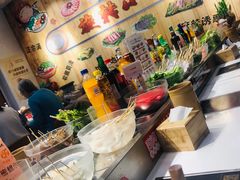 -百品聚旋转火锅(号外店)