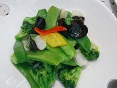 橄榄油炒田园时蔬-大树餐厅(朝阳大悦城店)
