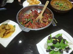 -祥瑞干锅鸭头·东北菜(佳园路店)
