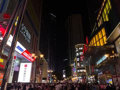-八一路好吃街(雨田商务大厦店)