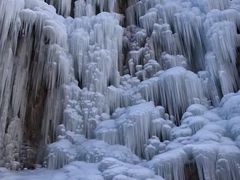 -大平台龙居瀑布旅游区