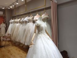 -沐澜婚纱礼服美妆馆(豪润风尚国际店)