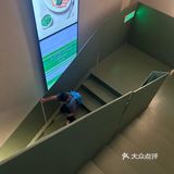 不愧是天目里的餐馆，高级感拉满！