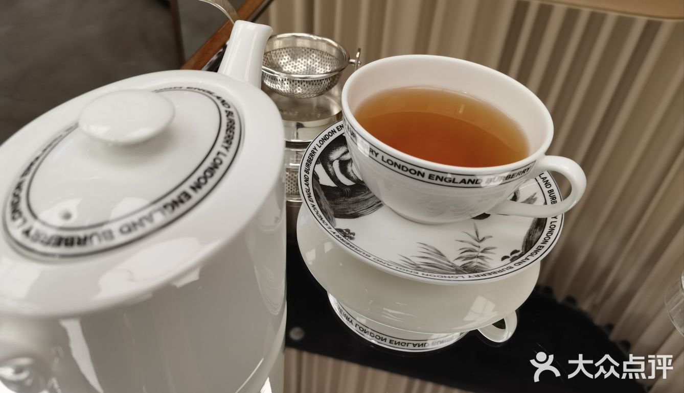 亚洲首家Burberry 餐厅