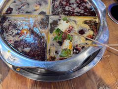 -成都玉林串串香火锅(三八店)