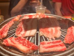 -草家酱蟹炭火烤肉店(珲春南路一店)
