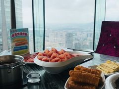 -云中捞高空旋转餐厅(商茂世纪广场店)