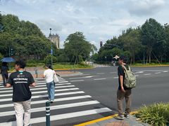 -比斯特上海购物村精品奥特莱斯