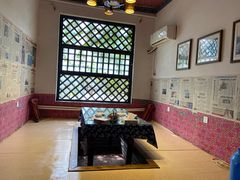 -旺角小渔村·海肠捞饭开创者(环山路店)
