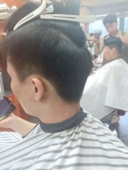 -米娜男士新国潮理发馆