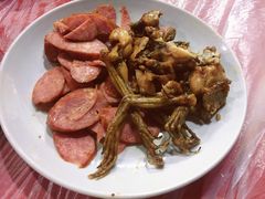 香肠-蓝精灵饺子店