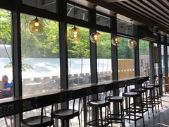 -星巴克(西藏路店)