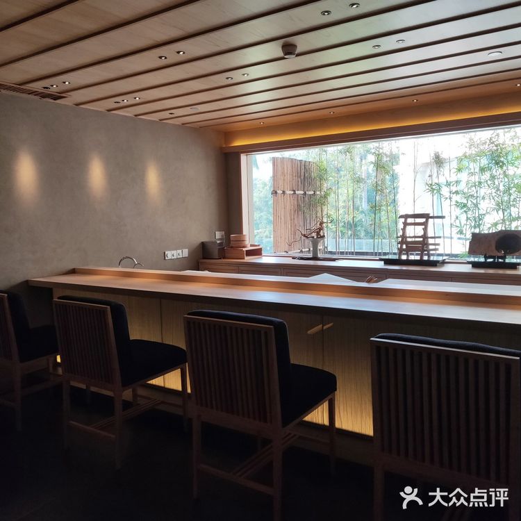 一家入了日本杂志推荐的花菖蒲