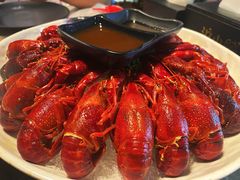-沪小胖小龙虾(淮海中路旗舰店)