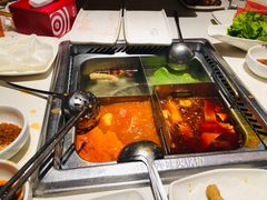 -海底捞火锅(大学路新象城店)