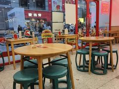 -塔斯汀中国汉堡(解放路步行街店)