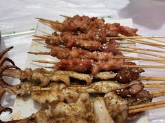 -霄汉牛三鲜湖北砂锅菜(万松园2店)