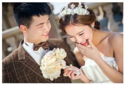 点击看大图 -挪娅婚纱摄影皇家会所