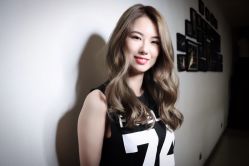 -苑苑发型设计