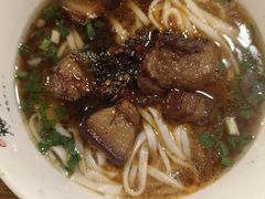 -矮子粉店1985·长沙米粉(湘春路店)