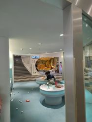 -MINI MARS 脚下的城市乐园·餐饮·派对(静安江宁店)