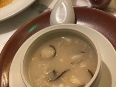 宋嫂鱼羹-湖滨28中餐厅·西湖宴·杭州君悦酒店