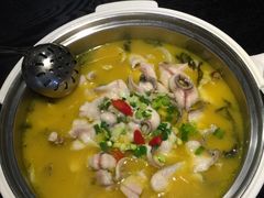 -严厨老坛酸菜鱼(吴江万宝店)