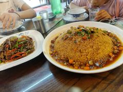 -缘来聚·徽菜名店(黄山宏村店)