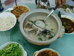 -天乐农家鱼头王(天目湖店)