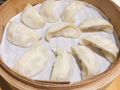 虾肉蒸饺-鼎泰丰(嘉年华•海信广场VILLAGE店)