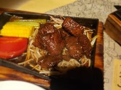 铁锄牛肉-穹六人间 people 6(岳阳路店)