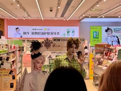 -中航城君尚购物中心