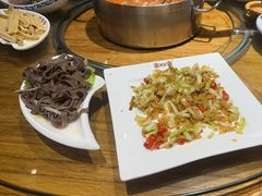-亮欢寨酸汤鱼(沙冲路店)