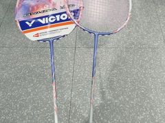 -YONEX苗江运动城(源深店)