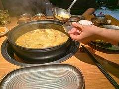 -一朵菌·野生菌探索家火锅(南亚店)