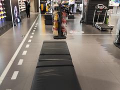 -李宁(苏州中心店)