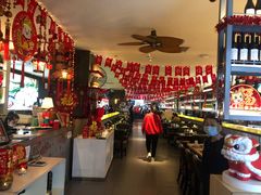 -大头虾越式风味餐厅(光明广场店)