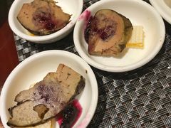 -荣誉国际酒店-云顶旋转餐厅