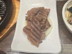 -萨拉伯尔(燕莎友谊商城店)