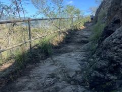 -钻石头山