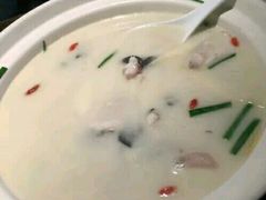 三峡江团鱼炖汤-老阿爸鲜鱼土菜(昆山花桥店)
