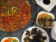-老船舫·现做活鲜鱼馆(东郊记忆店)