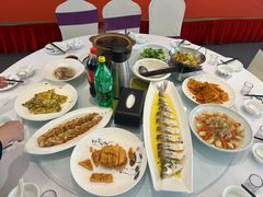 -梅花香里大酒店(郁金香路店)