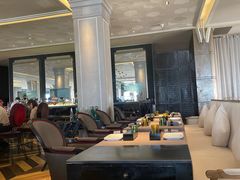 大堂-L'ATELIER de Joel Robuchon(外滩18号店)