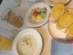 奶油蘑菇素汤-斗牛士牛排(南京东路店)