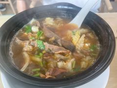 -闫家驴肉老店(华电一校店)